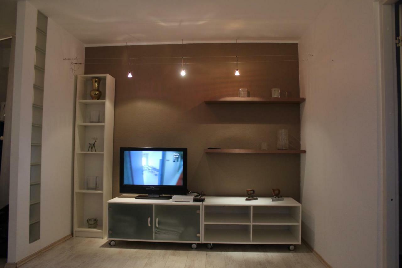 Niine Apartment Haapsalu Buitenkant foto